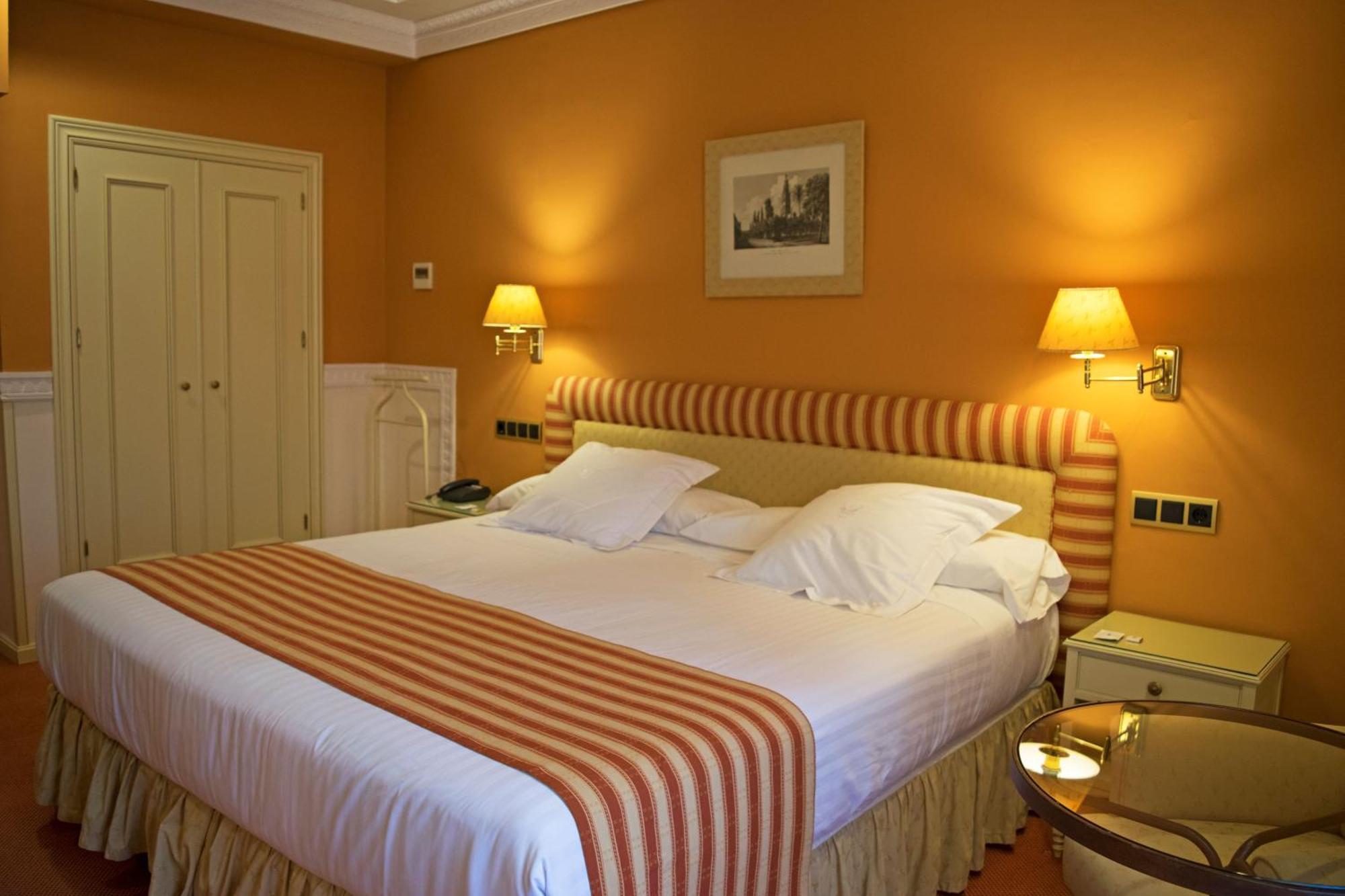 Classic Single Room